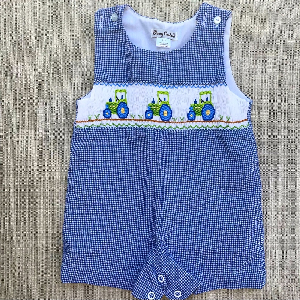 EUC Classy Couture 6m Smocked Shortall